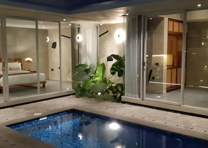 Mandja - Stunning Architect-designed 3br In Petitenget Villa Seminyak (Bali)