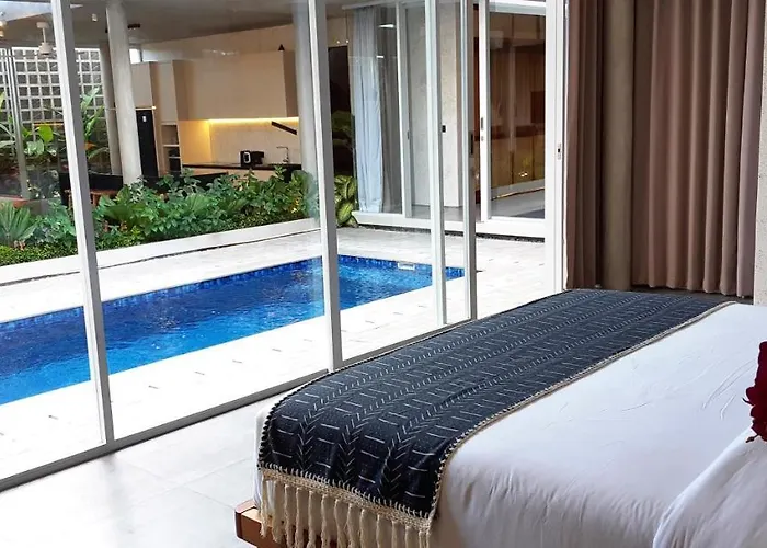 Villa Mandja - Stunning Architect-designed 3br In Petitenget *
