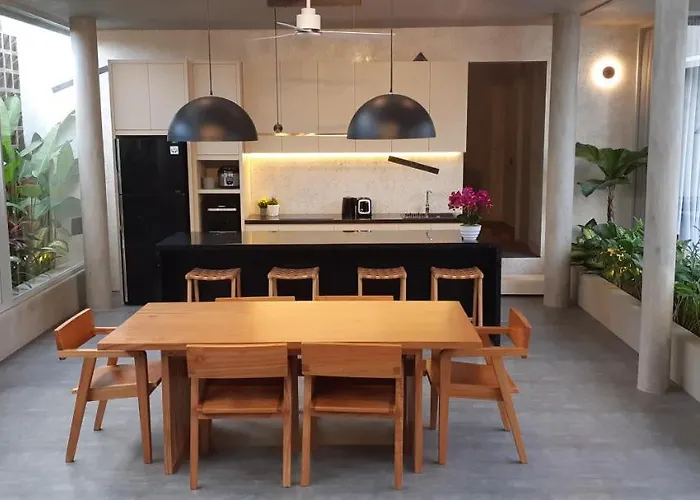 Villa Mandja - Stunning Architect-designed 3br In Petitenget *